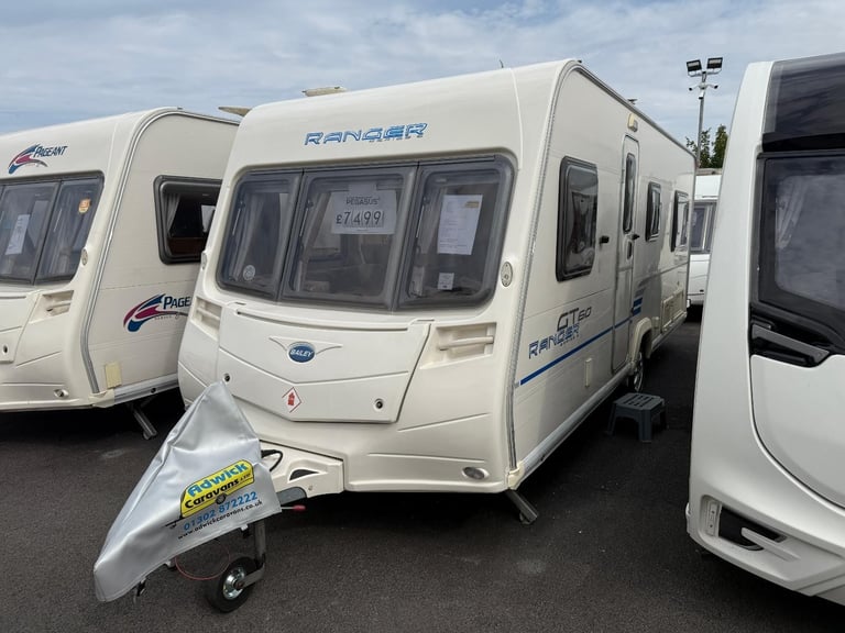 Bailey Ranger GT60 520-4 Lightweight Fixed Bed Side Washroom