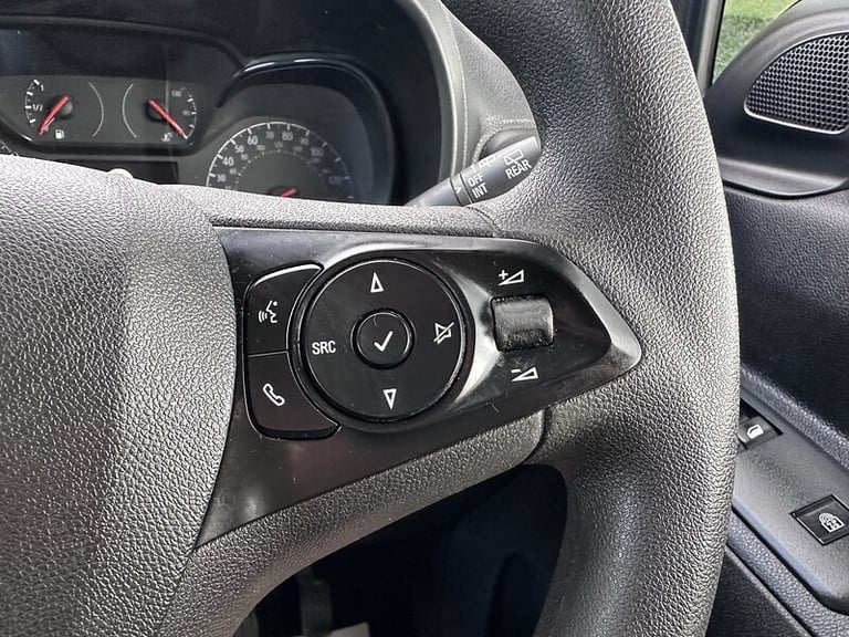 2019 Vauxhall Combo Life Turbo Design MPV Petrol Manual