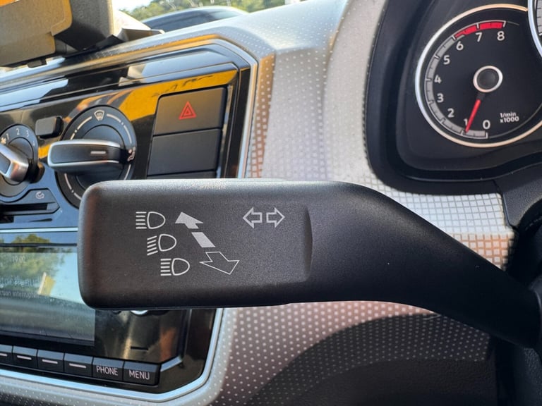 2017 Volkswagen up! 1.0 90PS High Up 3dr HATCHBACK Petrol Manual