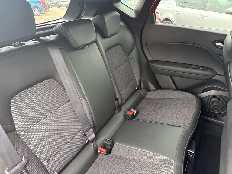 2022 Renault Captur 1.6 E-Tech full hybrid 145 Rive Gauche 5dr Auto HATCHBACK PETROL/ELECTRIC Aut...