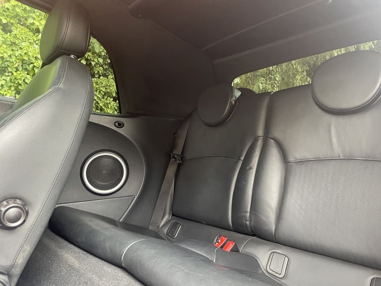 2010 MINI Convertible 1.6 Cooper [122] 2dr CONVERTIBLE Petrol Manual