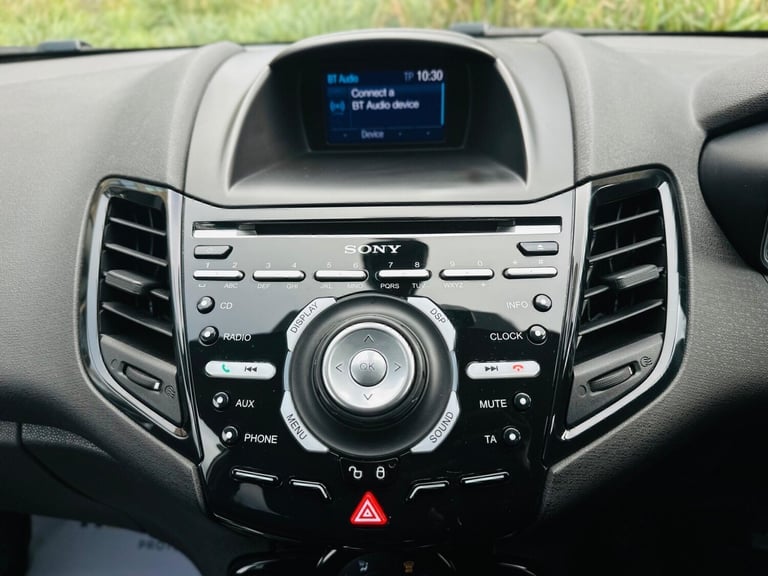 2015 Ford Fiesta 1.0T EcoBoost Titanium Hatchback 5dr Petrol Manual Euro 6