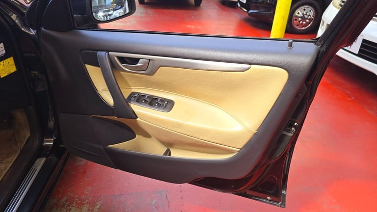 2005 Volvo V70 2.5 automatic 300bhp rare car  Petrol Automatic