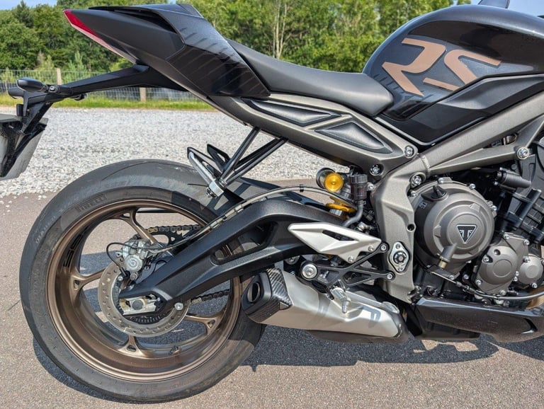 2022 TRIUMPH STREET TRIPLE 765 RS