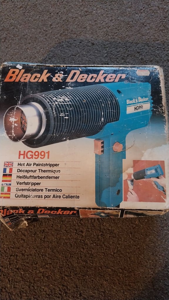 Black and Decker Hot Air Paint Stripper with 3 nozzle attachments