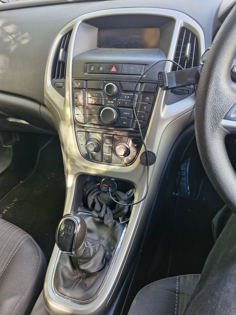 Vauxhall, ASTRA, Hatchback, 2011, Manual, 1598 (cc), 5 doors