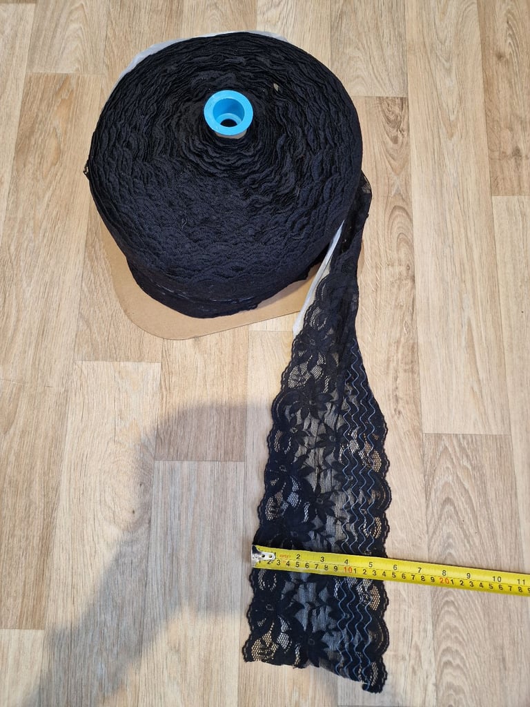 image for Pretty Foral Lace Ribbon Trim,14CM Wide 45.72 m long,Black Bridal/Sewing/Crafts/Edging etc