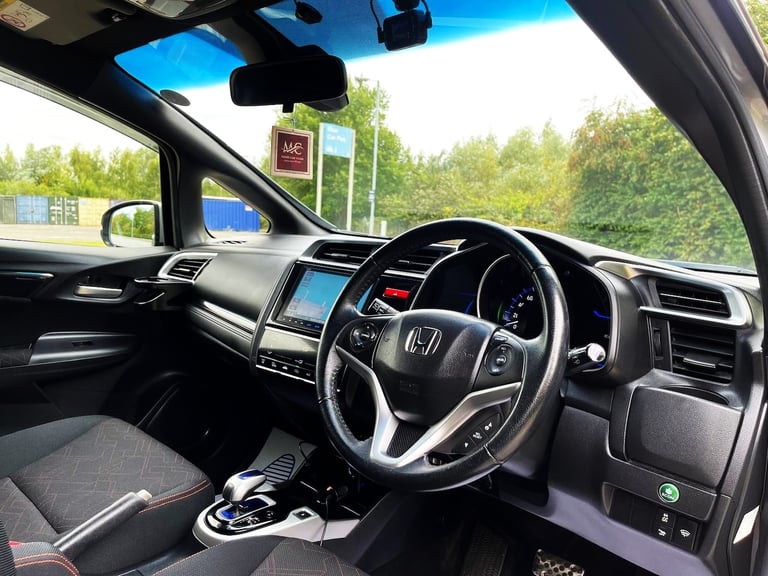 2013 Honda Fit  1.5 HYBRID/PETROL L PACKAGE ULEZ AUTO REVCAM ALLOY Hatchback Petrol/Electric Hybr...