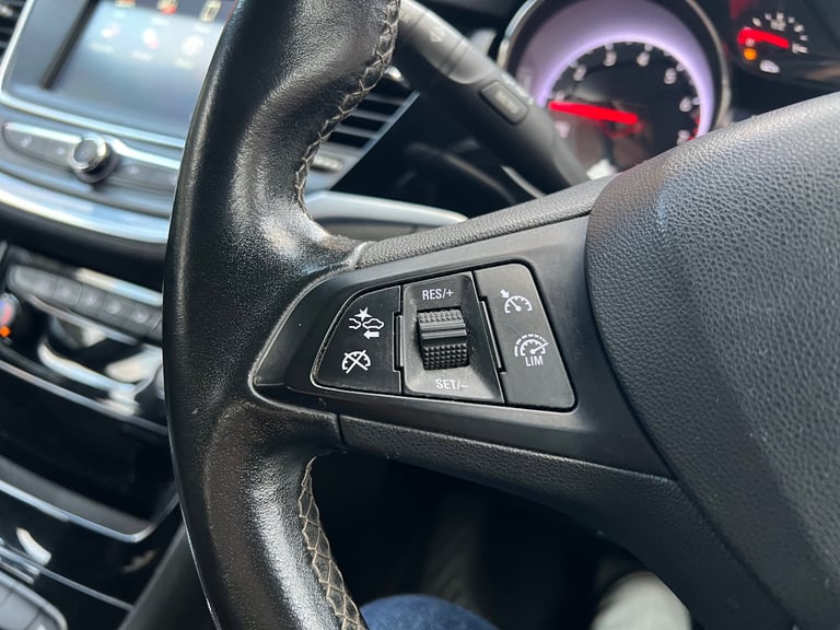 ***VAUXHALL ASTRA 1.4 150 BHP TURBO 2017***LOW MILEAGE 85K!***AUTOMATIC CAR!***SWAP PX***