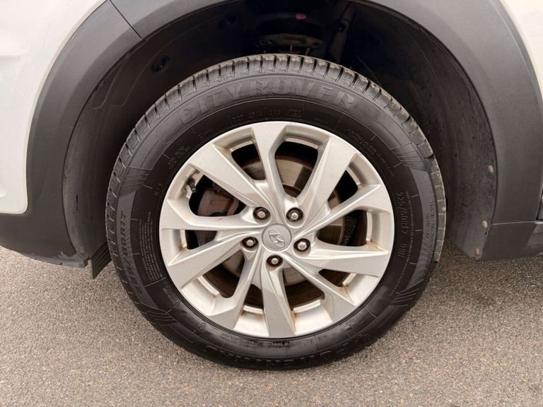 2019 Hyundai TUCSON 1.6 GDi SE Nav SUV 5dr Petrol Manual Euro 6 (s/s) (132 ps) / FINANCE FROM £ S...