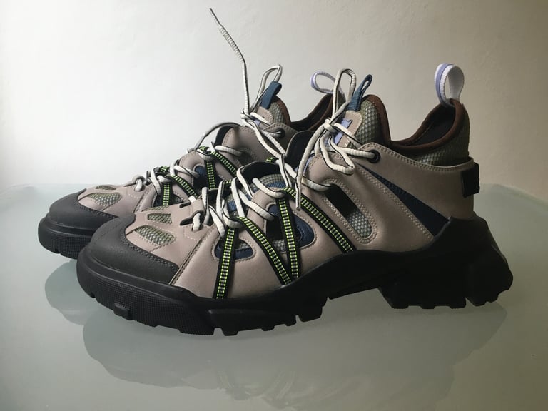 Alexander mcqueen trainers gumtree new arrivals