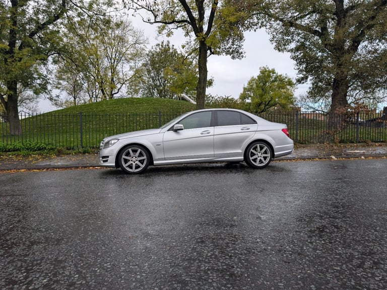 Mercedes-Benz, C CLASS, Saloon, 2011, Semi-Auto, 1796 (cc), 4 doors