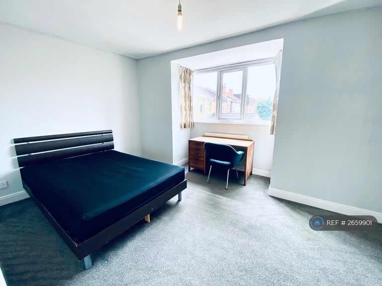 7 bedroom house in Eagle Street, Leamington Spa, CV31 (7 bed) (#2659901)