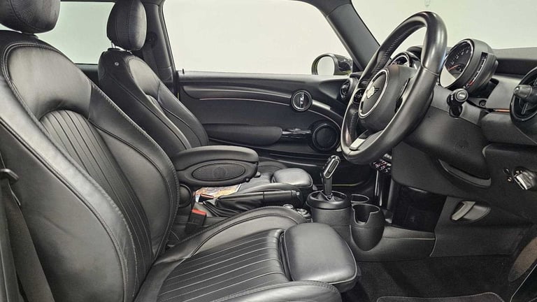 2022 MINI Hatch 1.5 Cooper Exclusive 3dr Auto Hatchback Petrol Automatic