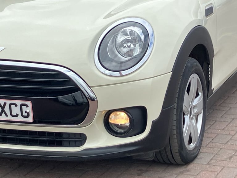 2016 MINI Clubman 2.0 Cooper D 6dr Estate DIESEL Manual