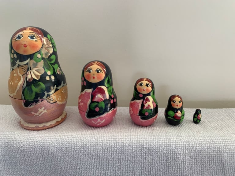 image for 5 pieces Russian Nesting Dolls 