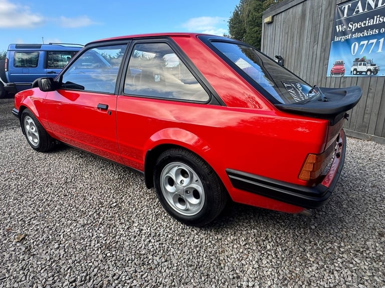  Ford Escort 1.6 XR3 3dr Petrol Manual