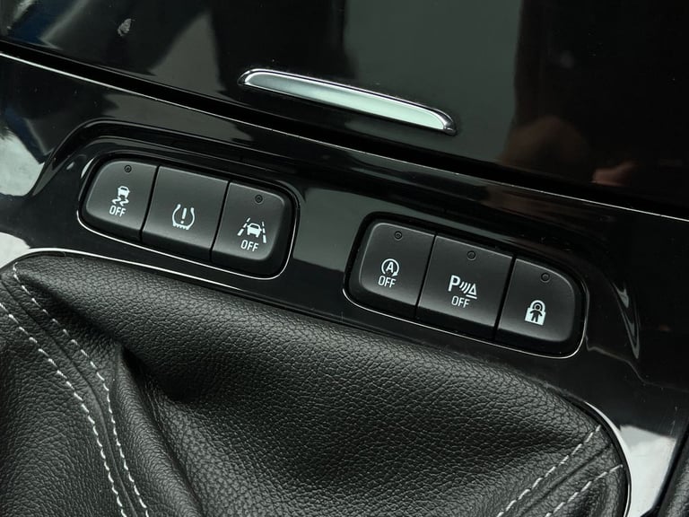 2018 Vauxhall Grandland X Grandland X 1.2 T Elite Nav 5drs Hatchback Petrol Manual