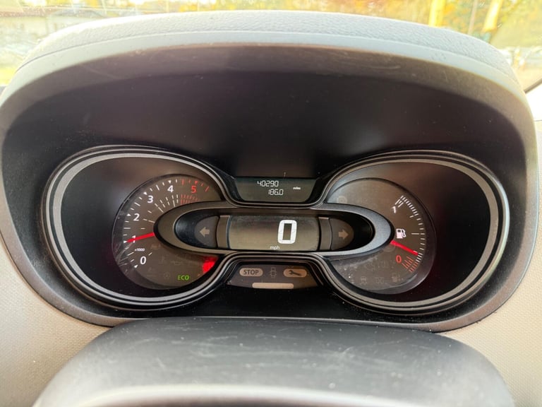 2017 Renault Trafic SL27 dCi 120 Business+ Van PANEL VAN DIESEL Manual