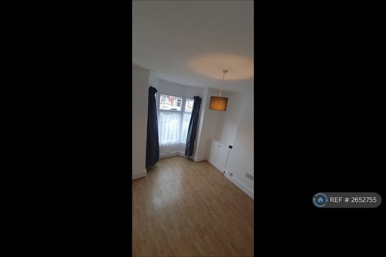 2 bedroom house in Gresty Terrace, Crewe, CW1 (2 bed) (#2652755)