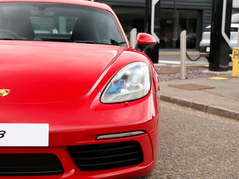2025 Porsche Cayman 2.0 2dr PDK COUPE PETROL Automatic