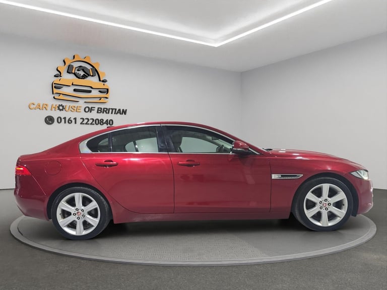 2017 Jaguar XE 2.0i Portfolio Auto Euro 6 (s/s) 4dr SALOON Petrol Automatic