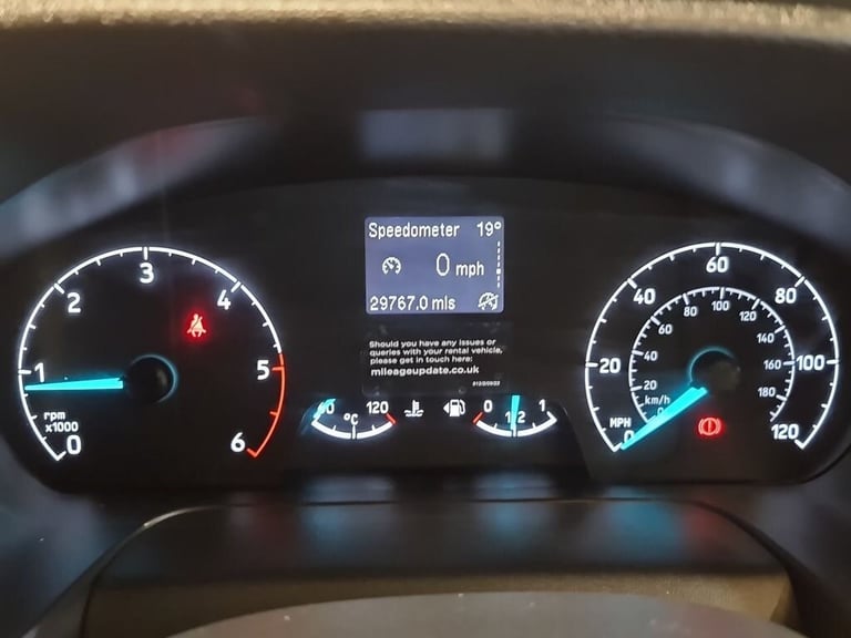 FORD TRANSIT CUSTOM 2.0 300 ECOBLUE LIMITED P/V L2 H1 130 BHP LWB DIESEL