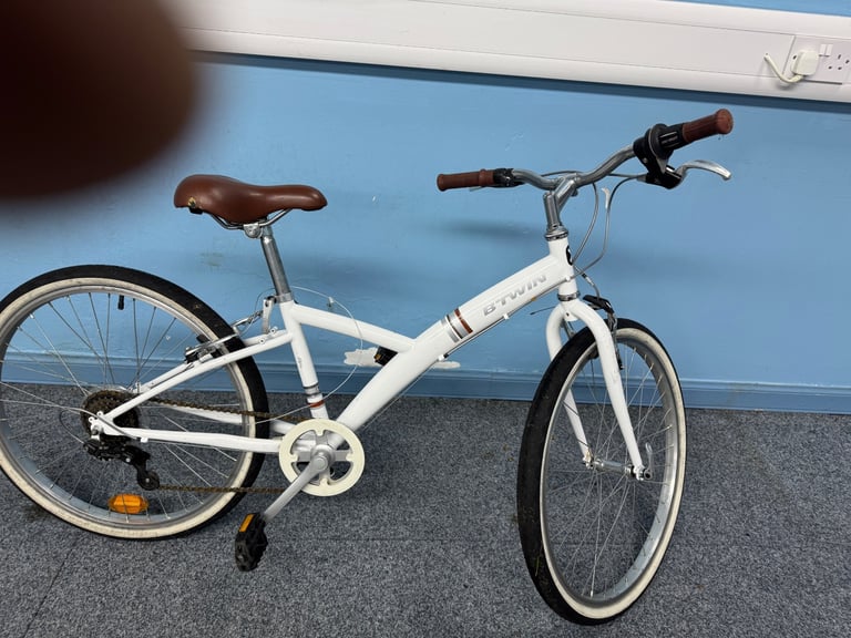 Kids bike for sale 