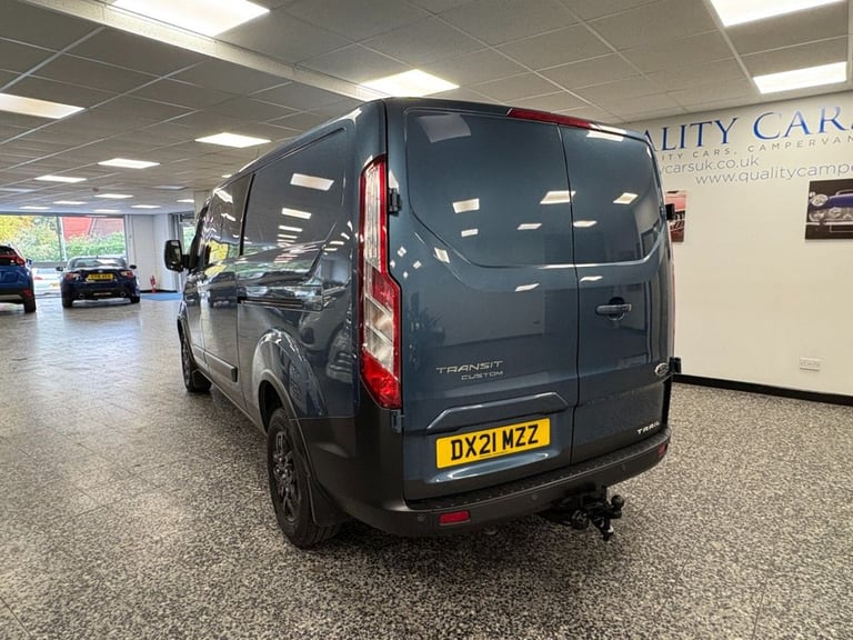 2021 Ford Transit Custom 2.0 EcoBlue 170ps Low Roof D/Cab Trail Van PANEL VAN DIESEL Manual