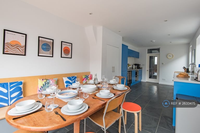 3 bedroom house in Gladstone Road, Whitstable, CT5 (3 bed) (#2633475)