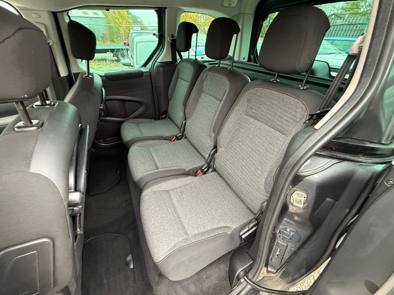 FRESH SERVICE,SERVICE HISTORY,2KEYS,FINANCE AVAILABLE,WARRANTY AVAILABLE NATIONA
