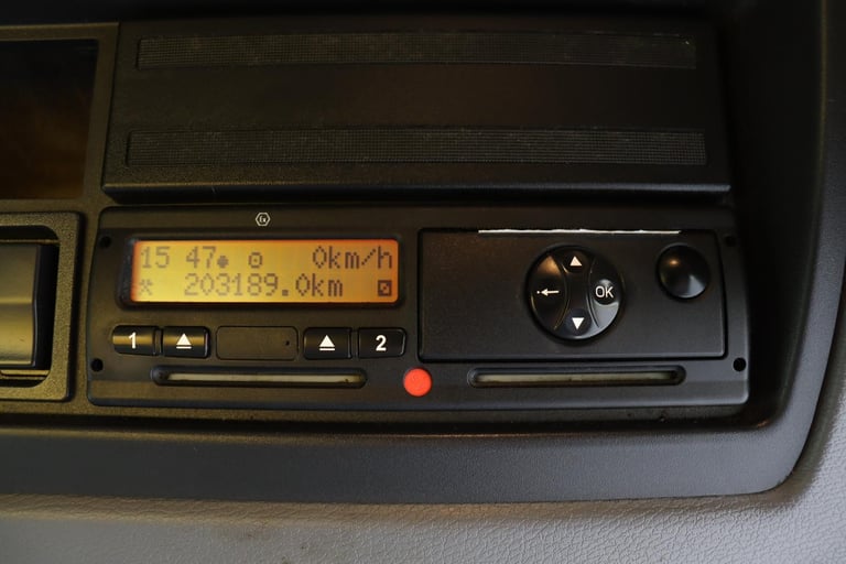 DAF LF55 220 4X2 DROPSIDE STEEL INSULATED TIPPER (2008)