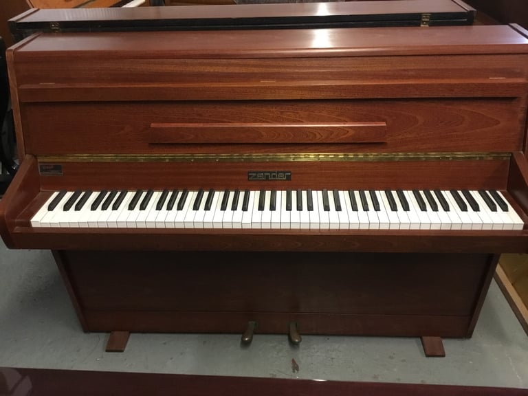 ZENDER UPRIGHT PIANO