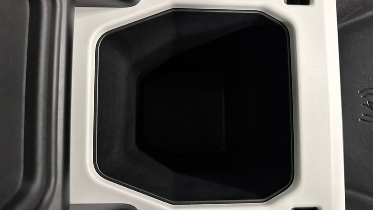 2025 Land Rover Defender 3.0 D350 X-Dynamic HSE 110 5dr Auto ESTATE DIESEL Automatic