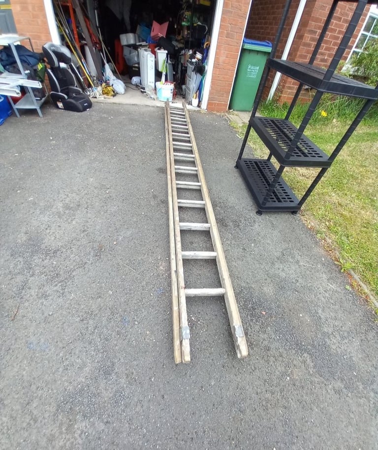 image for Extendible 24ft Wooden ladder 