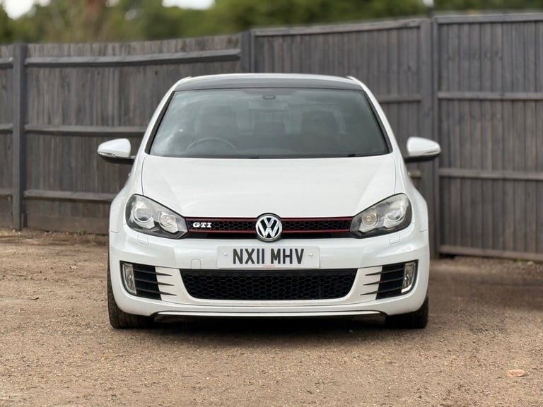 2021 Volkswagen Golf ADIDAS EDITION 2.0 DSG + RARE MODEL + 77K + PEARL WHITE