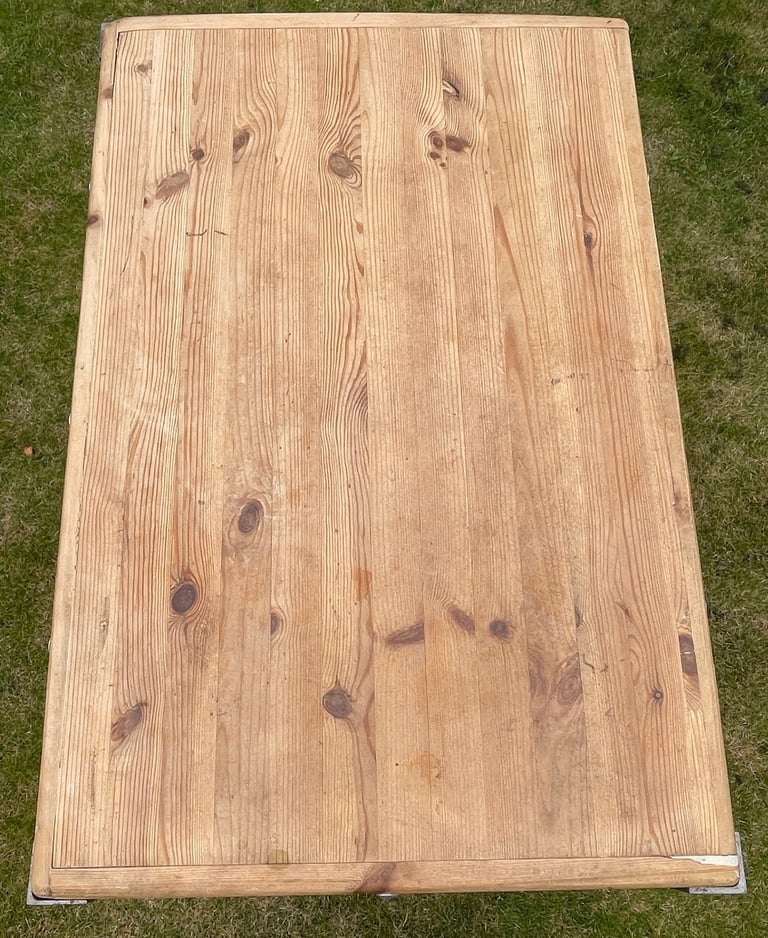 Beautiful Kitchen Butchers Block / Kitchen Island
