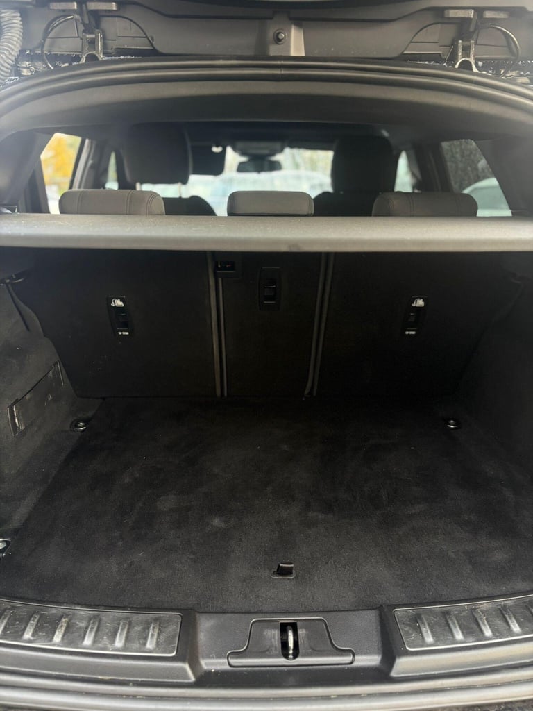 2020 Land Rover Range Rover Evoque 2.0 D150 MHEV R-Dynamic Auto 4WD Euro 6 (s/s) 5dr ESTATE Diese...