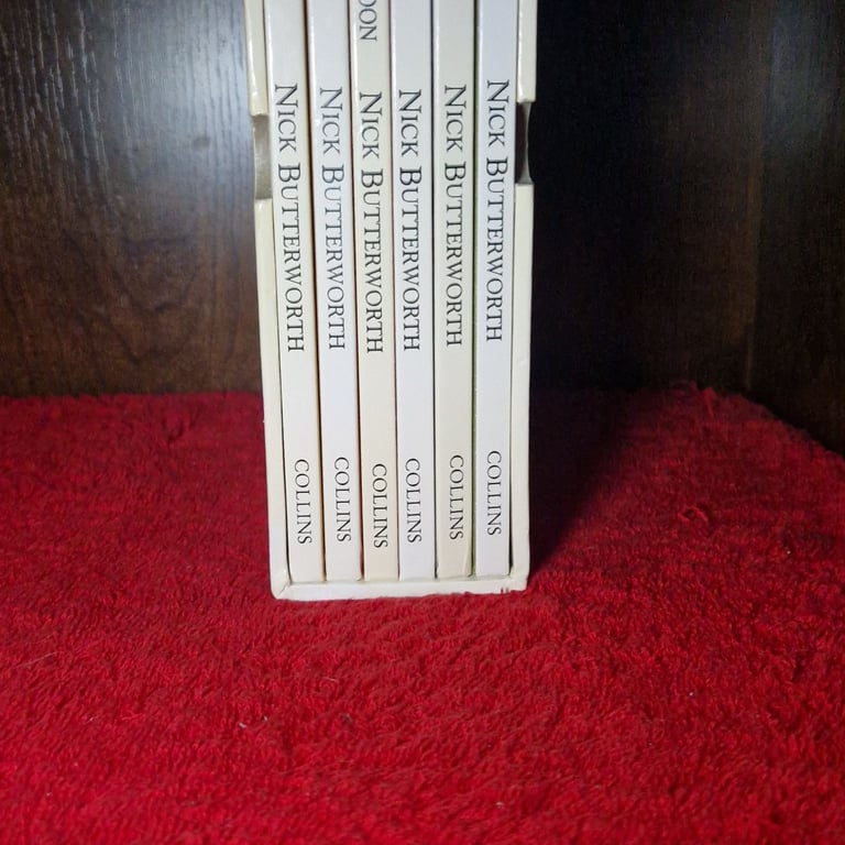 Percy the Park Keeper Collection – 6 Book Box Set by Nick Butterworth (Collins)