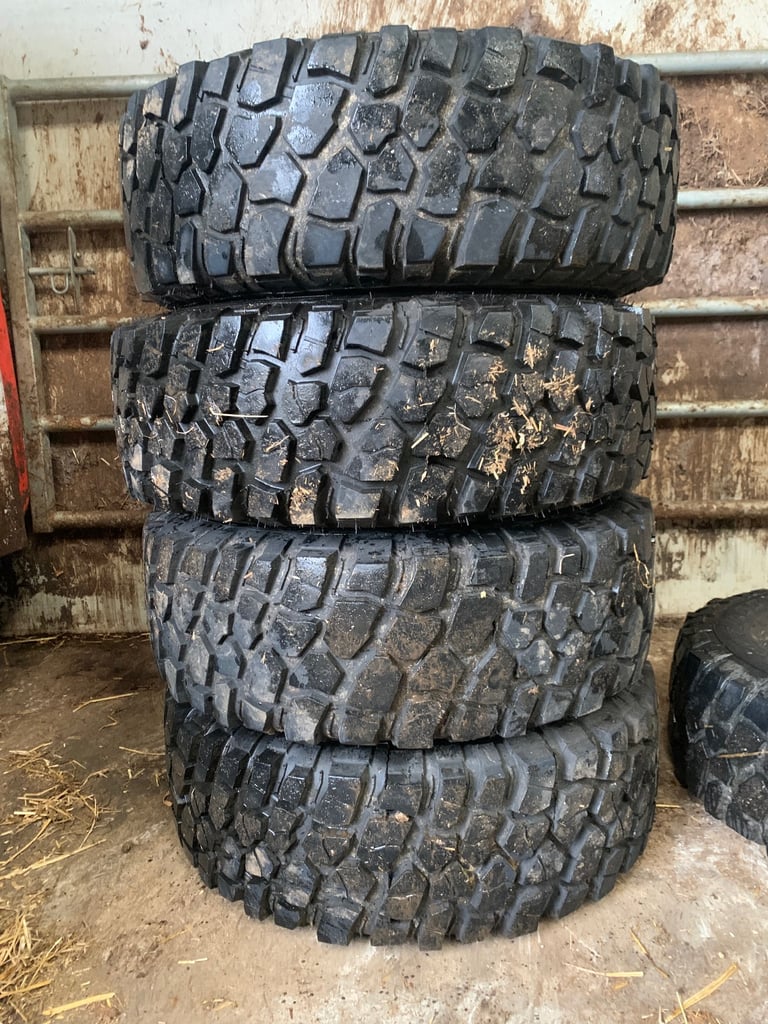 Full set of Insa turbo wheels 