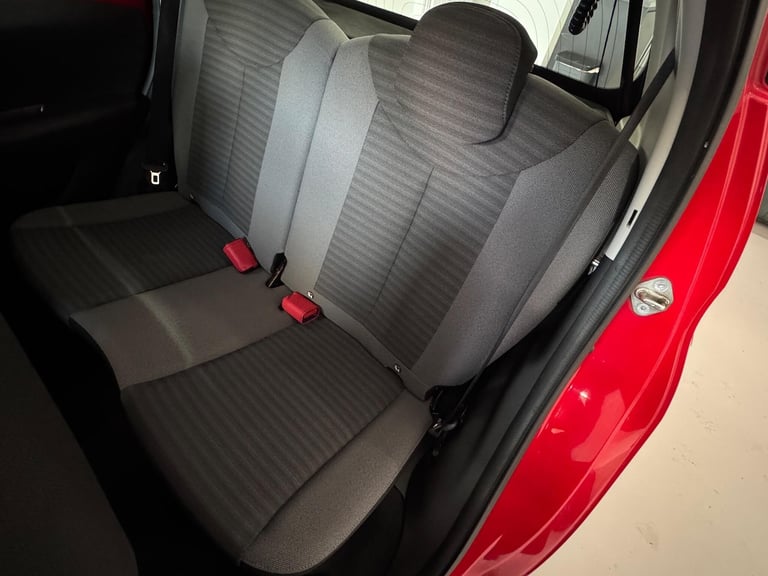 2019 Toyota AYGO 1.0 VVT-i x-play Euro 6 5dr HATCHBACK Petrol Manual