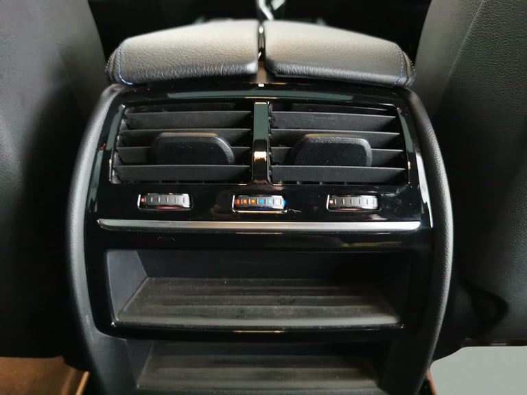 2020 BMW 6 Series Gran Turismo 2.0 620d M Sport GT 5dr Diesel Auto Euro 6 (s/s) (190 ps) - CARPLA...