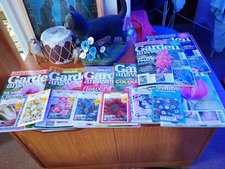 Garden Answers Magazines plus seeds x 8