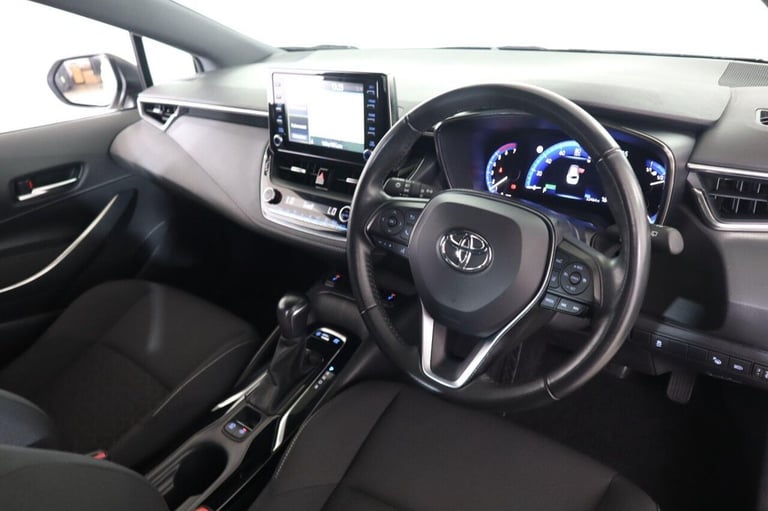 2021 Toyota Corolla 1.8 VVT-h Icon Tech Touring Sports CVT Euro 6 (s/s) 5dr Estate PETROL/ELECTRI...