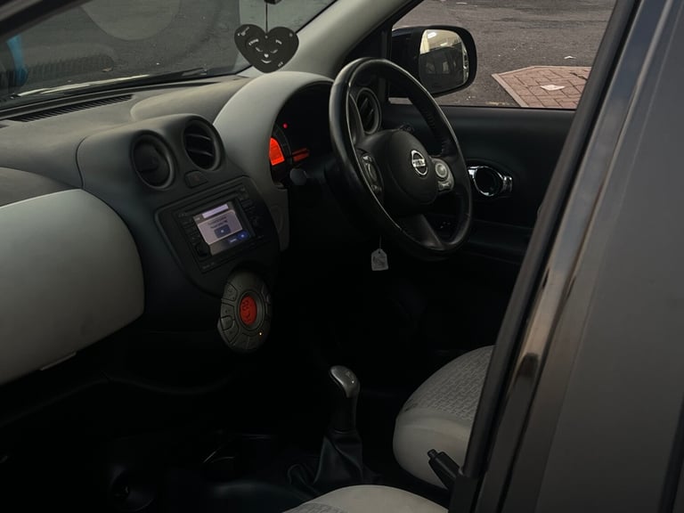 2011 Nissan Micra 1.2 Tekna 5dr HATCHBACK Petrol Manual