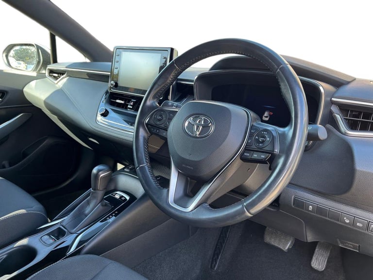 Toyota Corolla Touring Sports 2.0 Vvt H Design Touring Sports 5dr Petrol