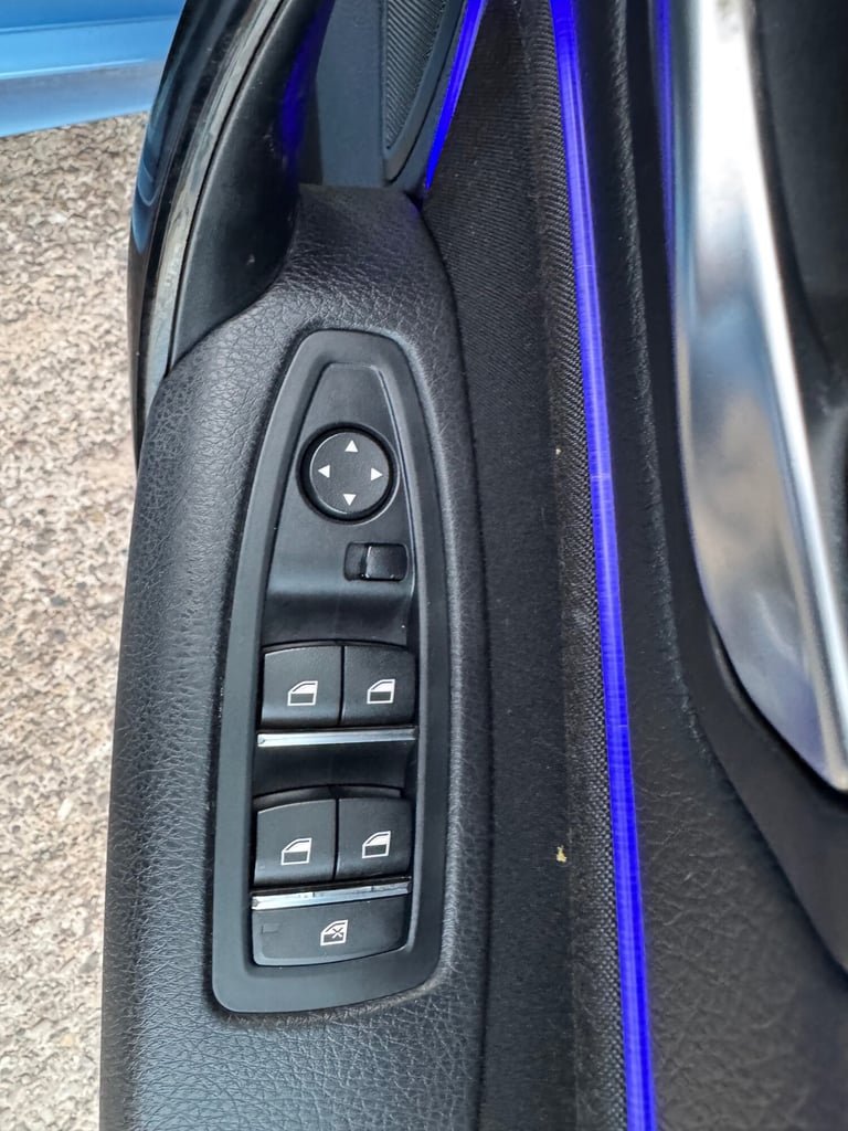 2018 BMW 1 Series 118i [1.5] Sport 5dr [Nav] HATCHBACK Petrol Manual