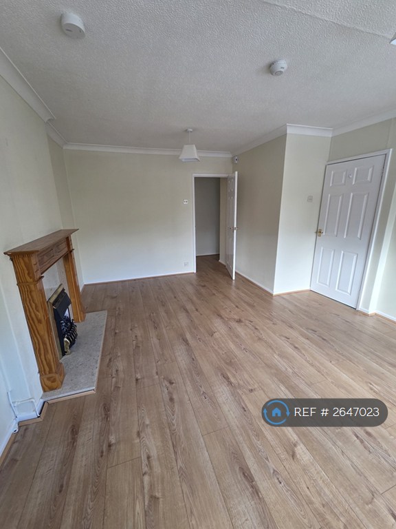 1 bedroom flat in Arden Drive, Birmingham, B26 (1 bed) (#2647023)