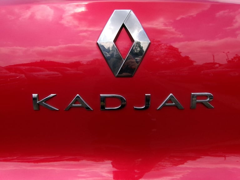 2019 Renault Kadjar 1.5 Blue dCi S Edition Euro 6 (s/s) 5dr HATCHBACK Diesel Manual