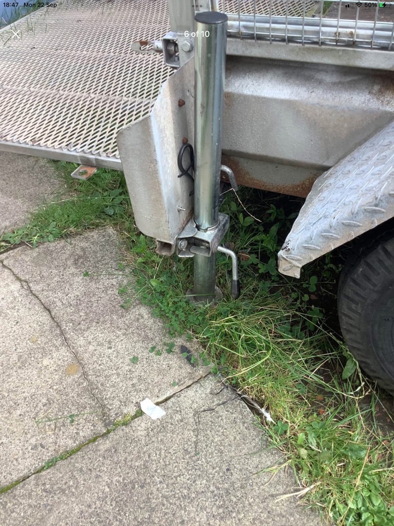 TRAILER FULLY GALVANISED HIGH SIDES 700 KILO RATED.